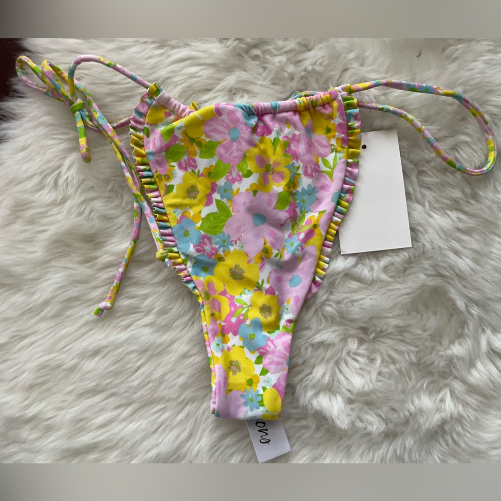 New! For Love And Lemons Pastel Floral Bikini Thong Bottom